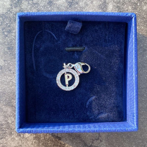 Swarovski initial “P” charm - Picture 2 of 4